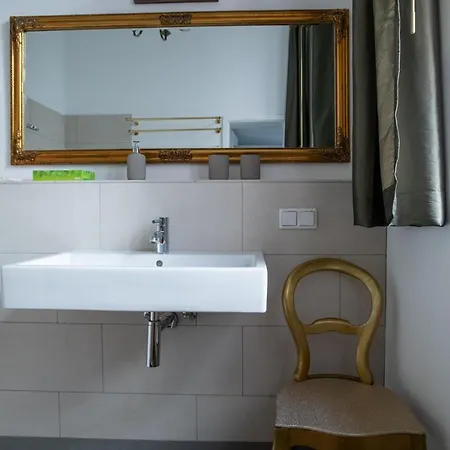 Alt-berliner Eckkneipe - 