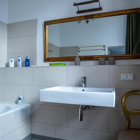 Apartment Alt-berliner Eckkneipe - 