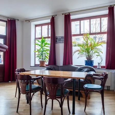 Apartment Alt-berliner Eckkneipe - 