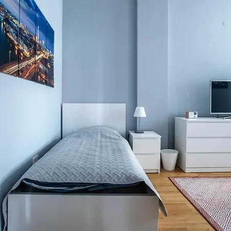 Alt-berliner Eckkneipe - 